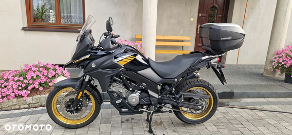 Suzuki V-STROM