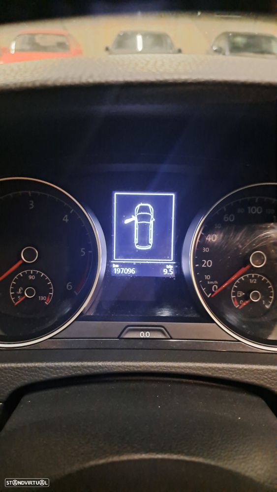 VW Golf Variant 1.6 TDi Confortline - 10