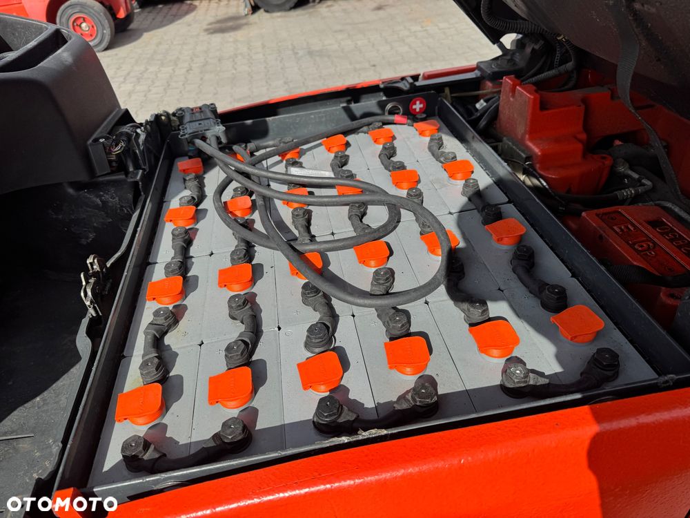 Linde E16P triplex 4 sekcje bat 2023 przesuw wolny skok h16 h18 toyot - 7