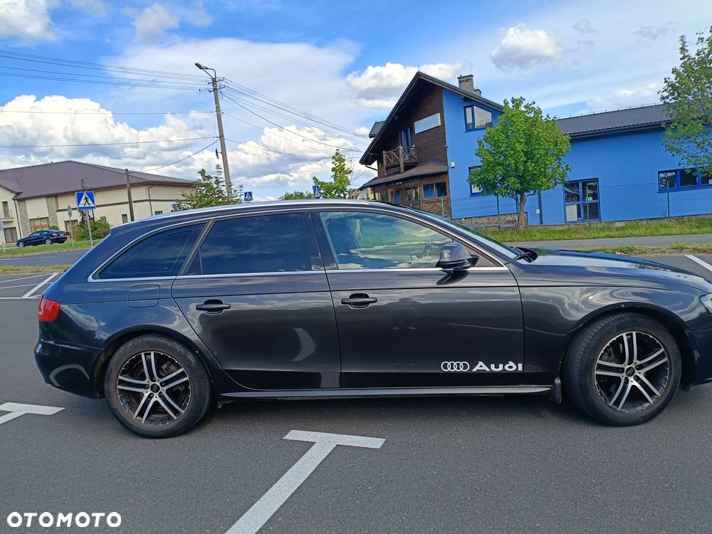 Audi A4 Avant - 4