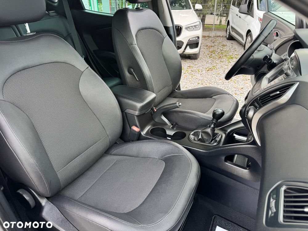 Hyundai ix35 1.6 2WD Comfort - 20