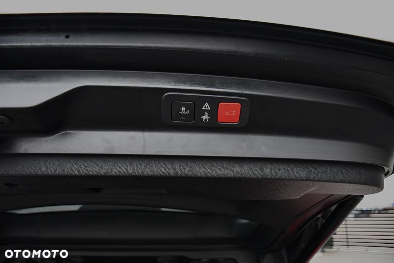 Peugeot 5008 2.0 HDi Allure 7os - 27