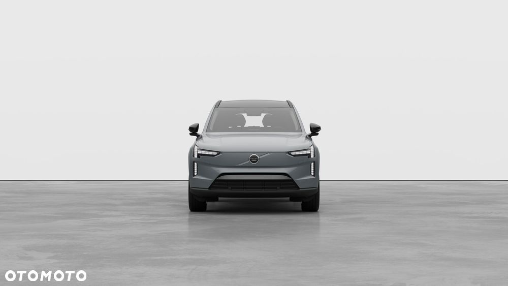 Volvo EX90 - 5