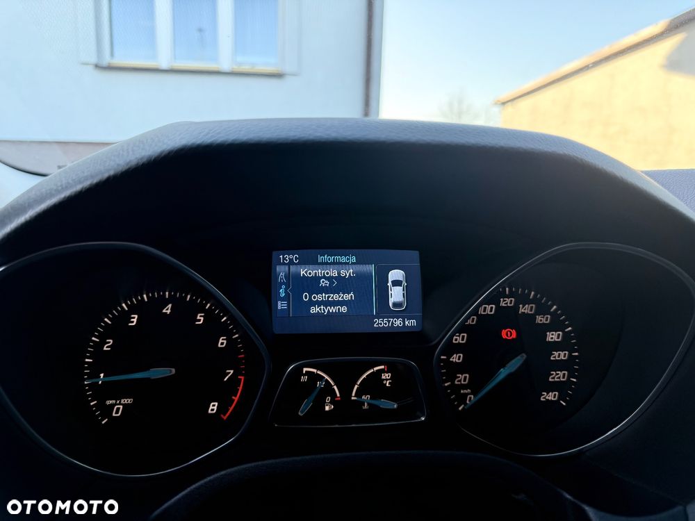 Ford Focus 1.6 EcoBoost Titanium - 16