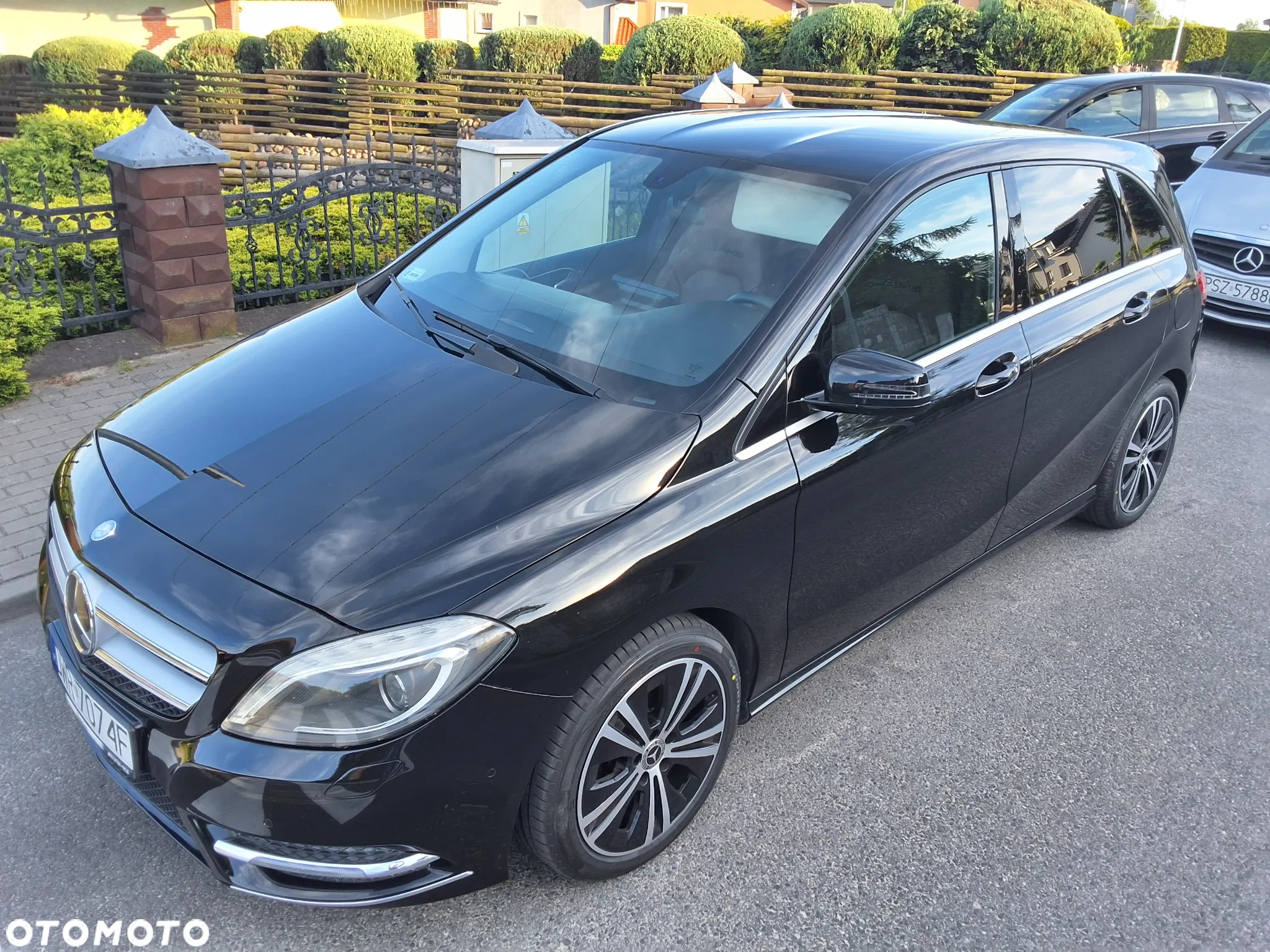 Mercedes-Benz Klasa B 180 CDI 7G-DCT - 30