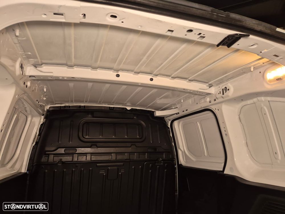 Peugeot Partner 1.6 BlueHdi L1 (3 Lug) - 35