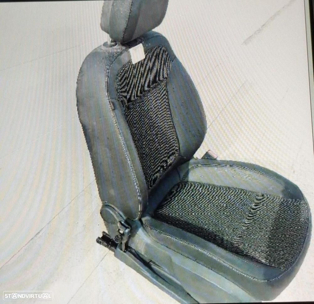 BANCO FRENTE DIREITO OPEL ASTRA J BERLINA 5P - 1