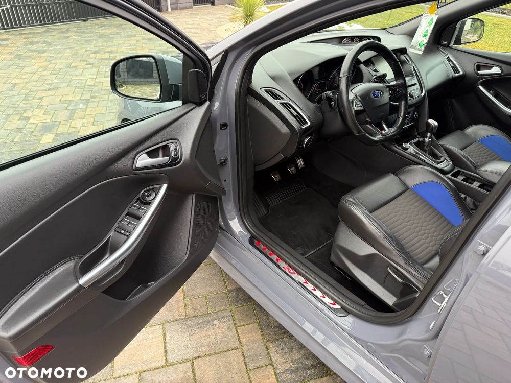 Ford Focus 2.0 TDCi ST-2 - 24