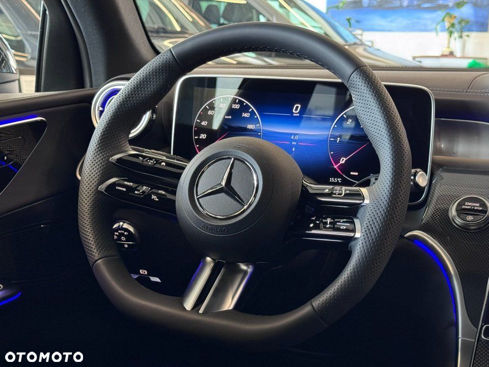 Mercedes-Benz GLC - 8