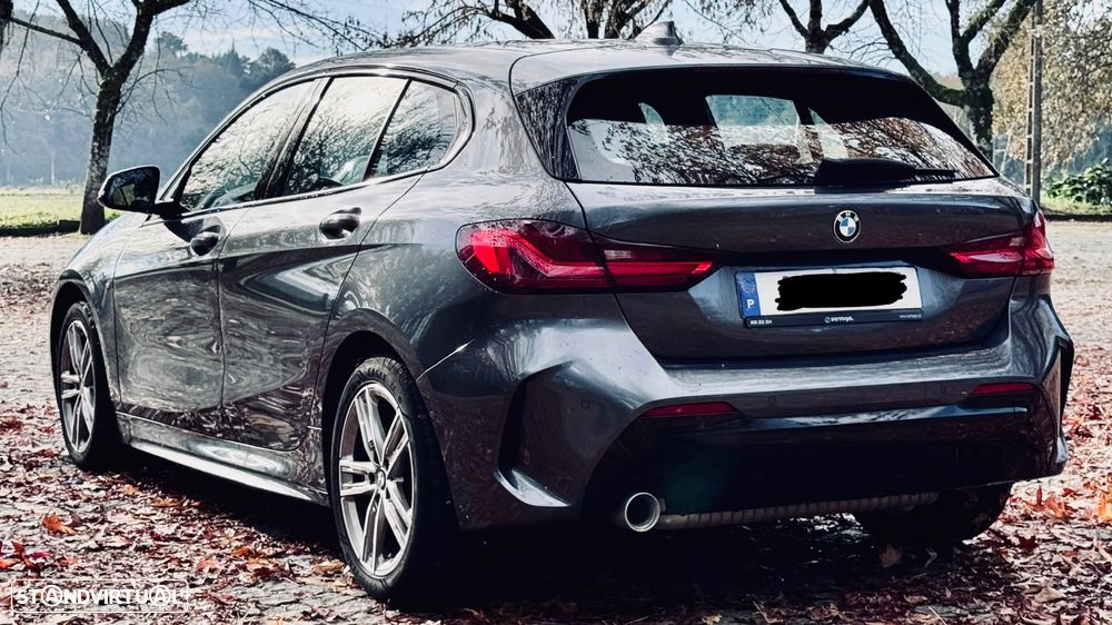 BMW 118 i Pack Desportivo M Auto - 2