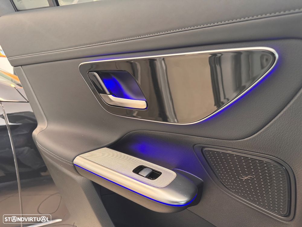 Mercedes-Benz GLC 300 de 4Matic 9G-TRONIC AMG Line Advanced - 21