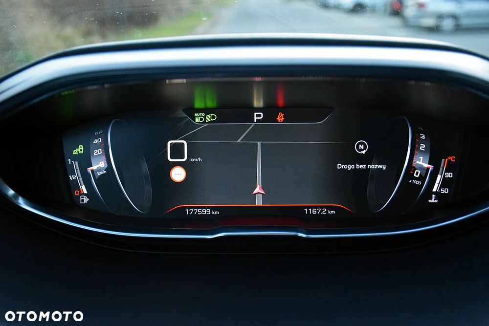 Peugeot 5008 1.6 PureTech GT Line S&S EAT8 - 30