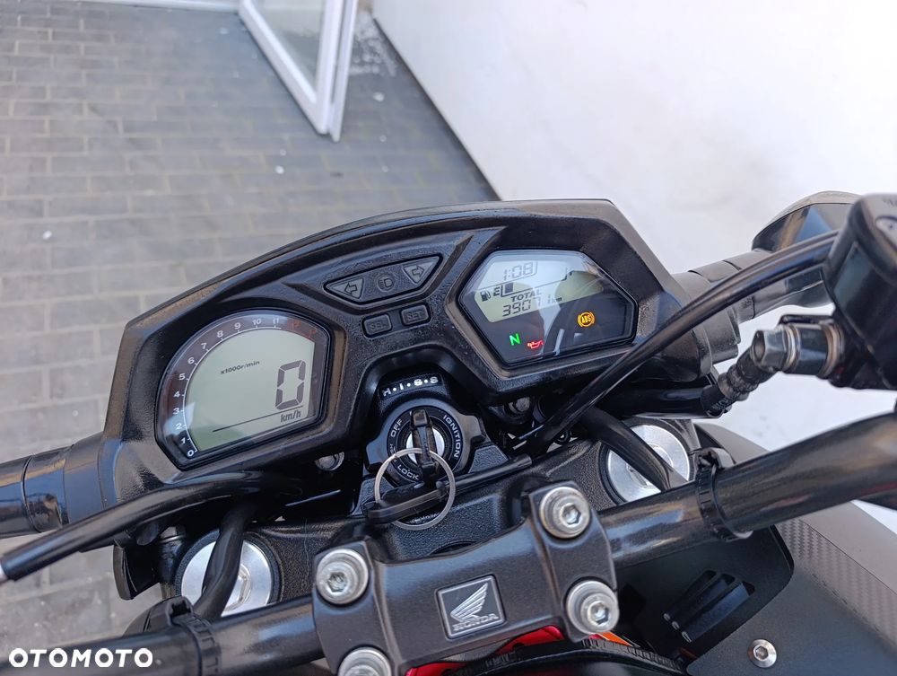 Honda CB - 20