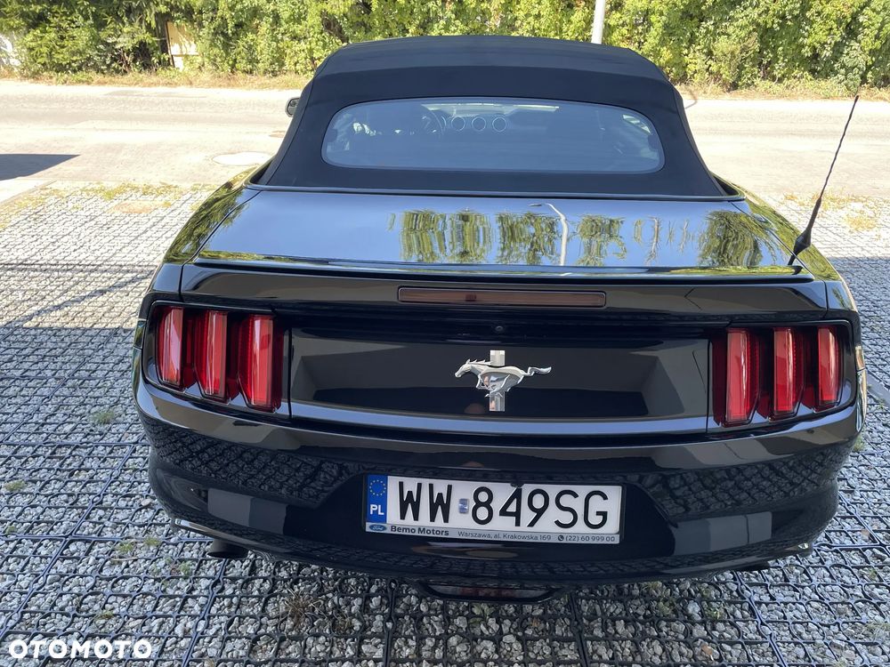 Ford Mustang 3.7 V6 Premium - 10