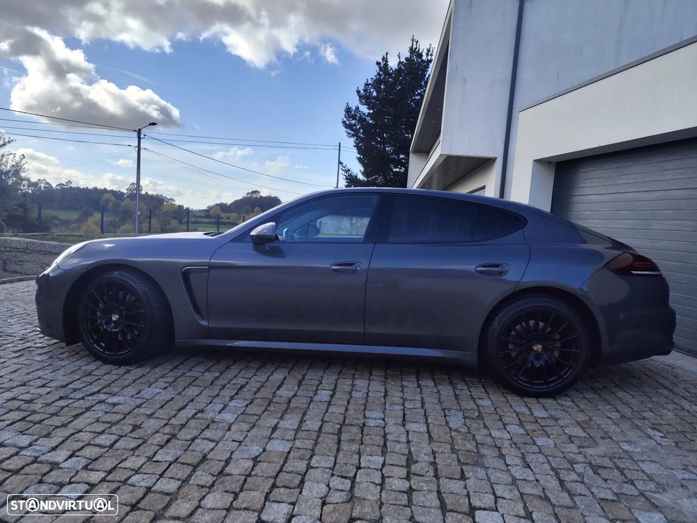 Porsche Panamera Platinum Edition - 19