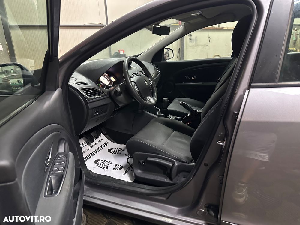 Renault Megane 1.5 dCi Dynamique - 11