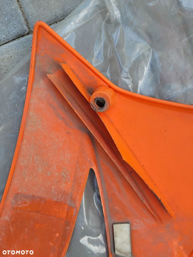 Owiewka prawa, bok, boczek prawy KTM LC4 620 640 - 10