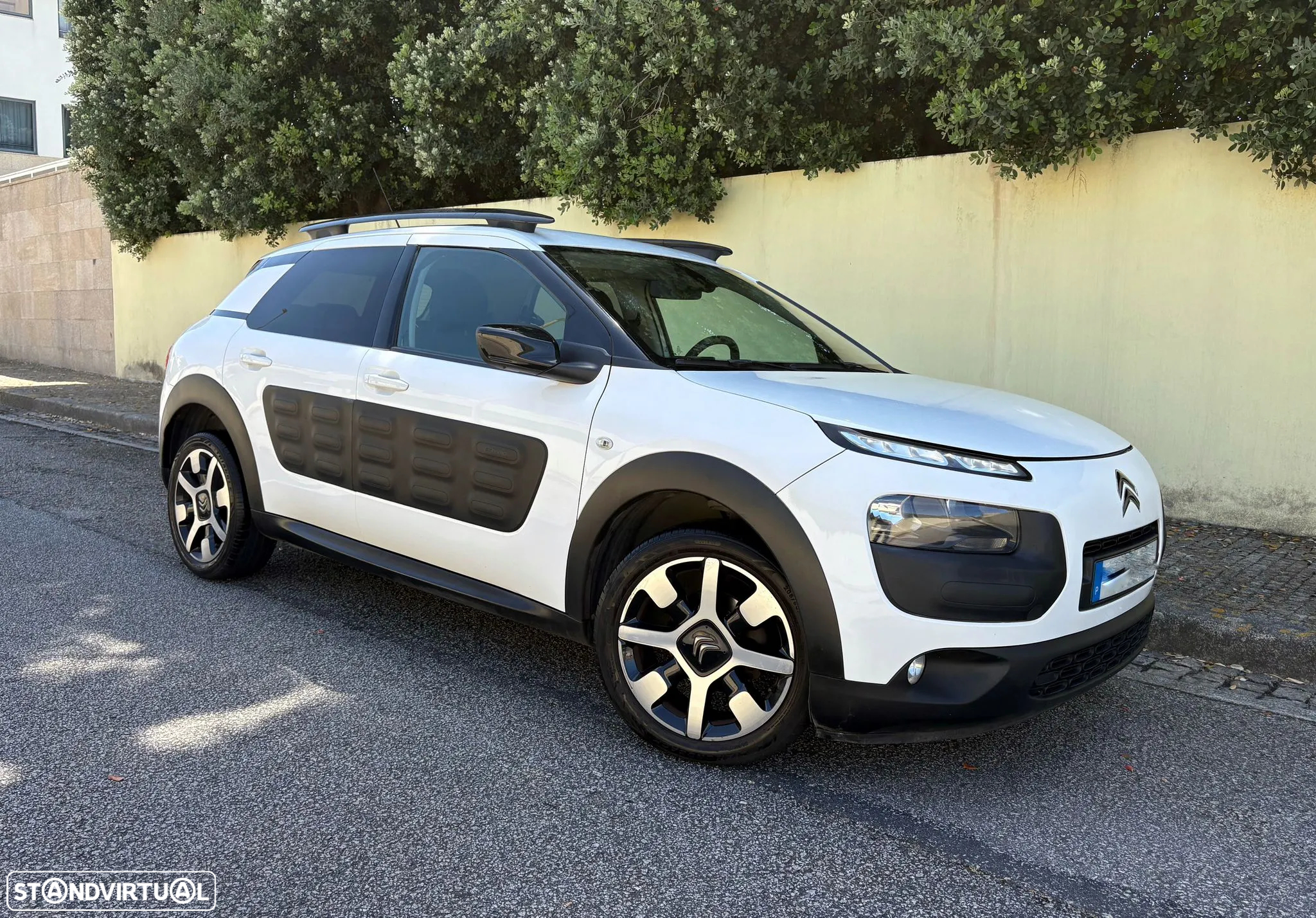 Citroën C4 Cactus 1.6 e-HDi Shine ETG6 - 3