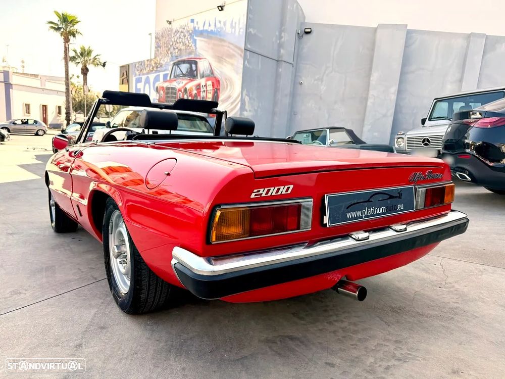 Alfa Romeo Spider - 45