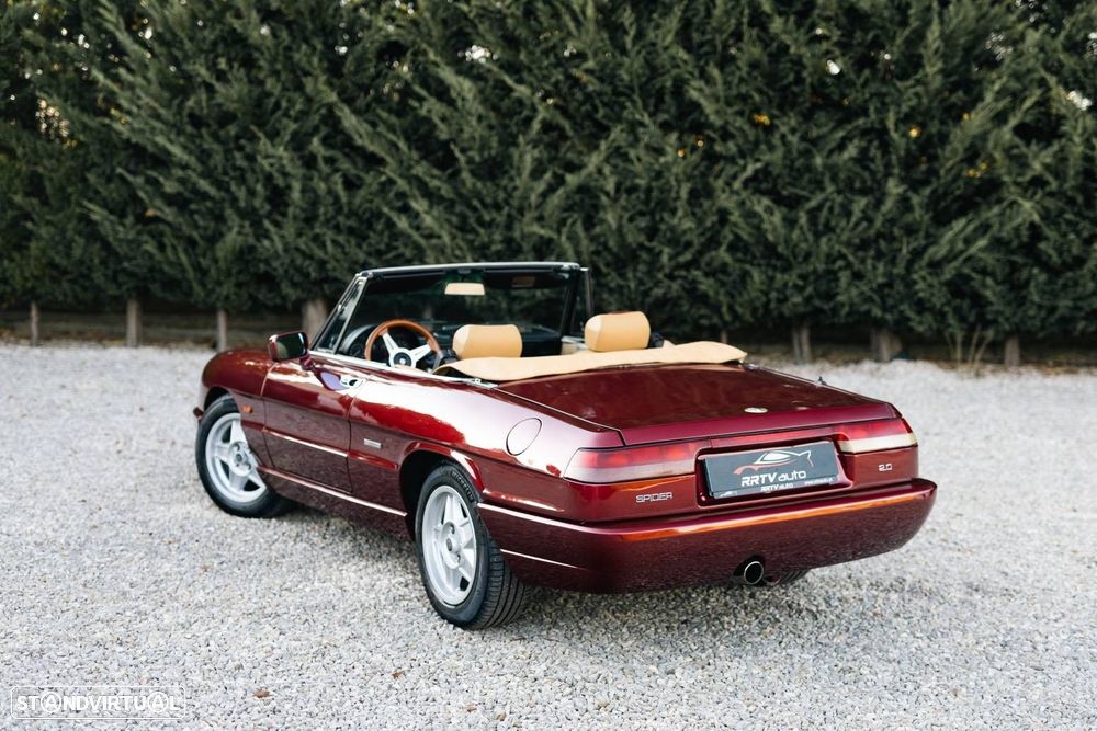 Alfa Romeo Spider 2.0 - 22