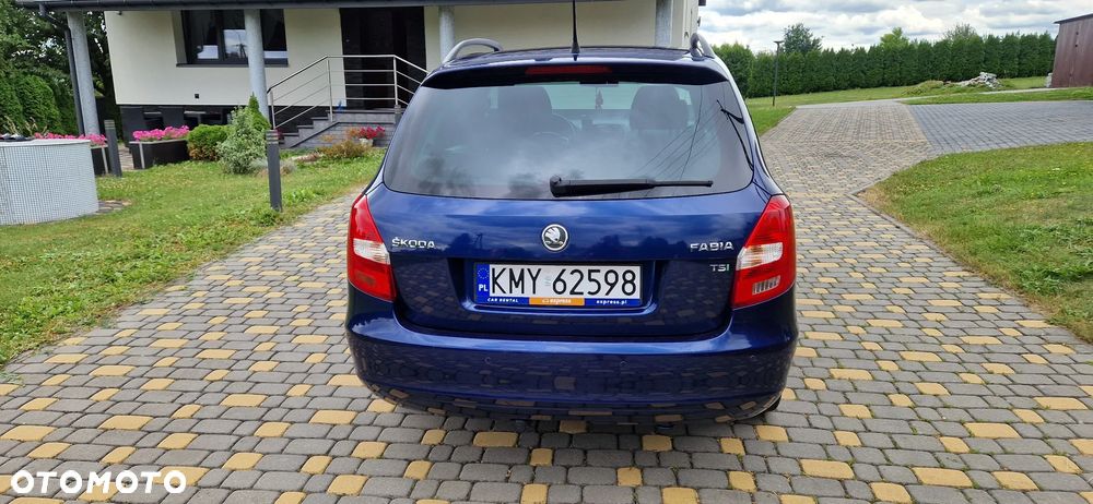 Skoda Fabia 1.2 TSI FAMILY Green tec - 9