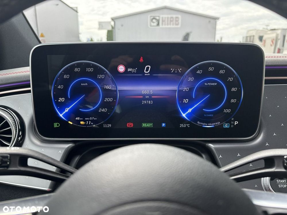 Mercedes-Benz EQE 350+ 90.5kWh Electric Art - 23