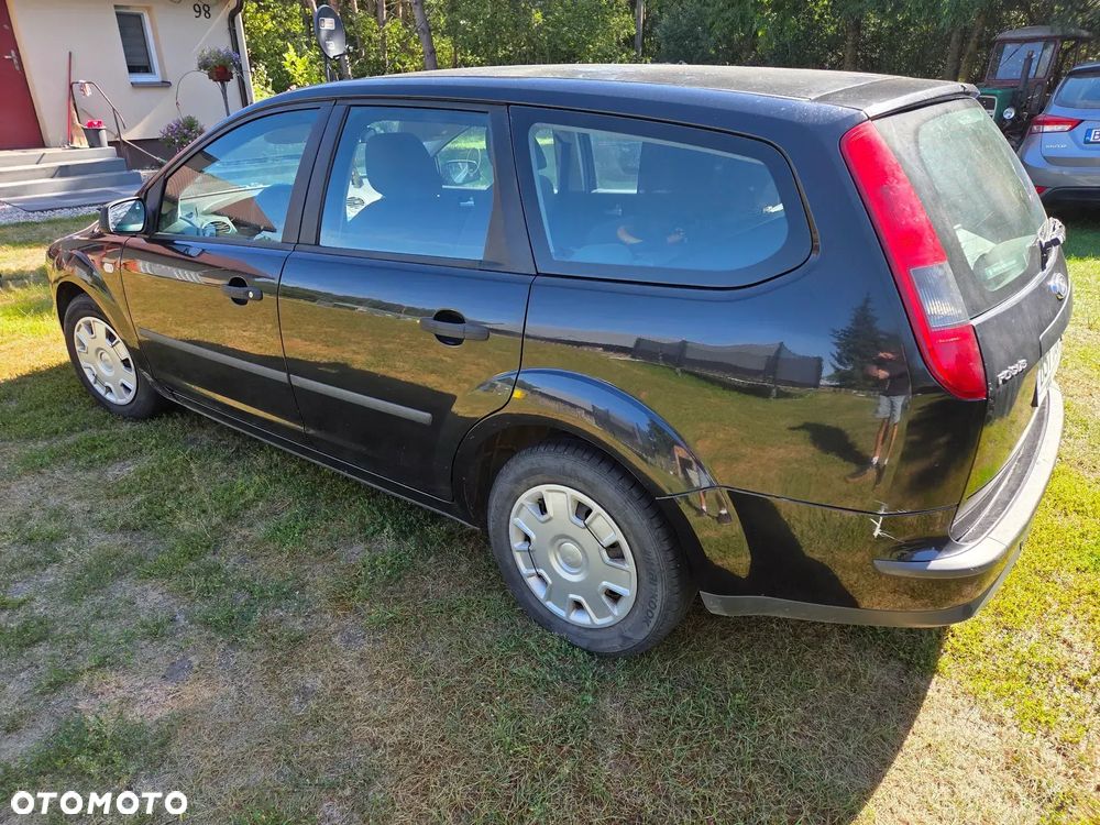 Ford Focus 1.6 TDCi Ambiente DPF - 1