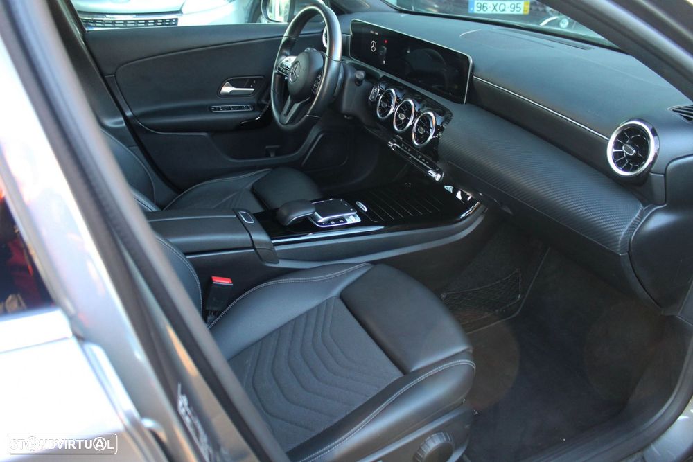 Mercedes-Benz A 180 d Style Plus Aut. - 27