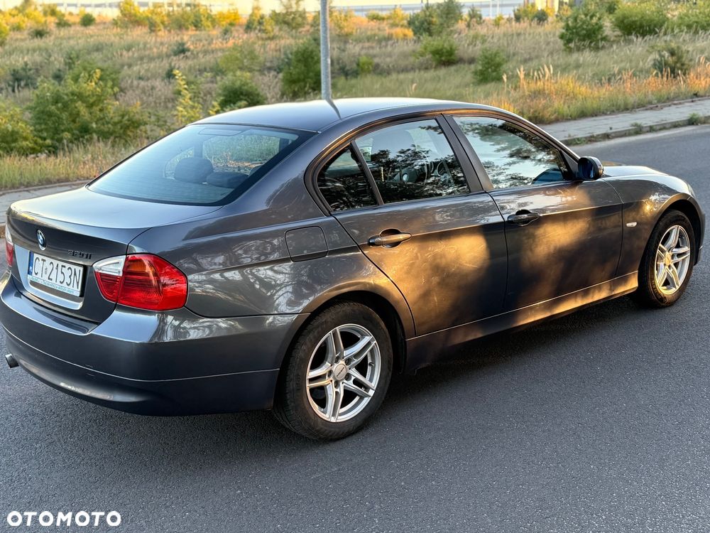 BMW Seria 3 320i - 15