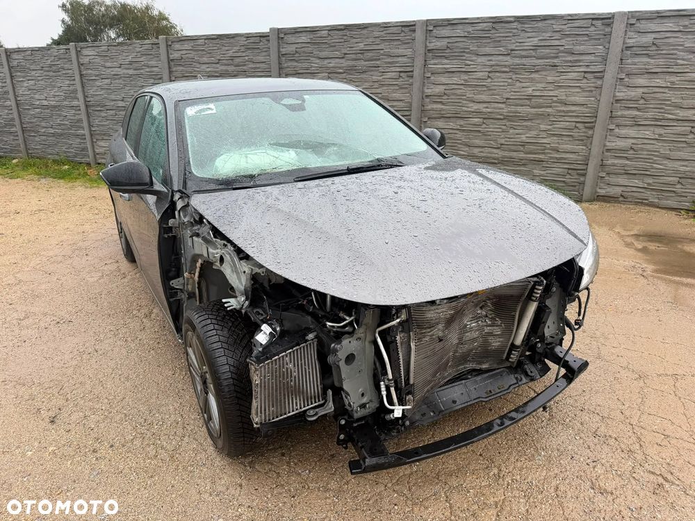 Peugeot 308 PureTech 130 EAT8 Active Pack - 40