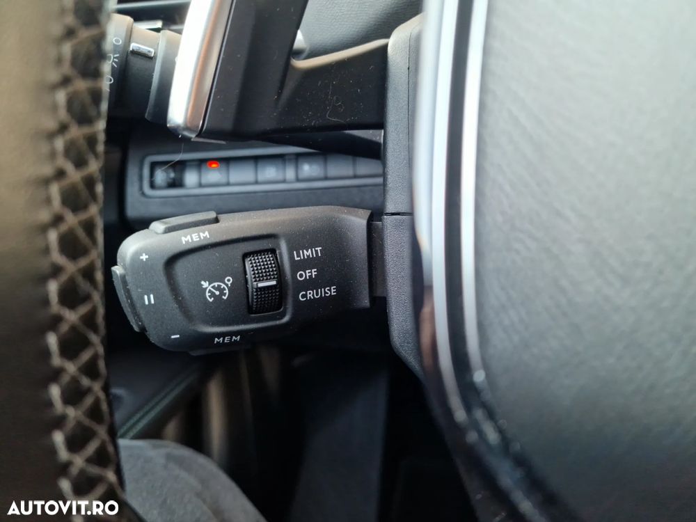 Peugeot 3008 225 e-EAT8 Allure Pack - 12