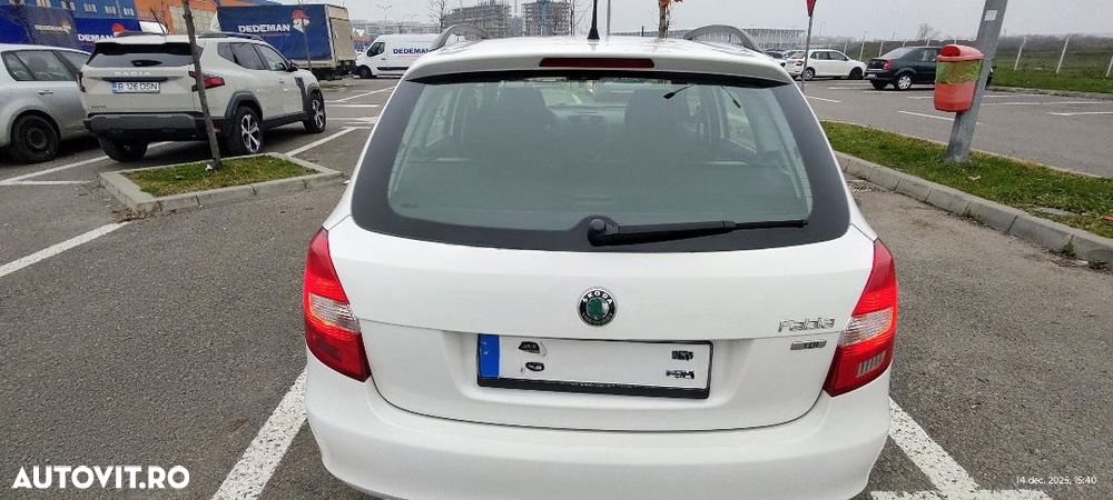 Skoda Fabia - 10