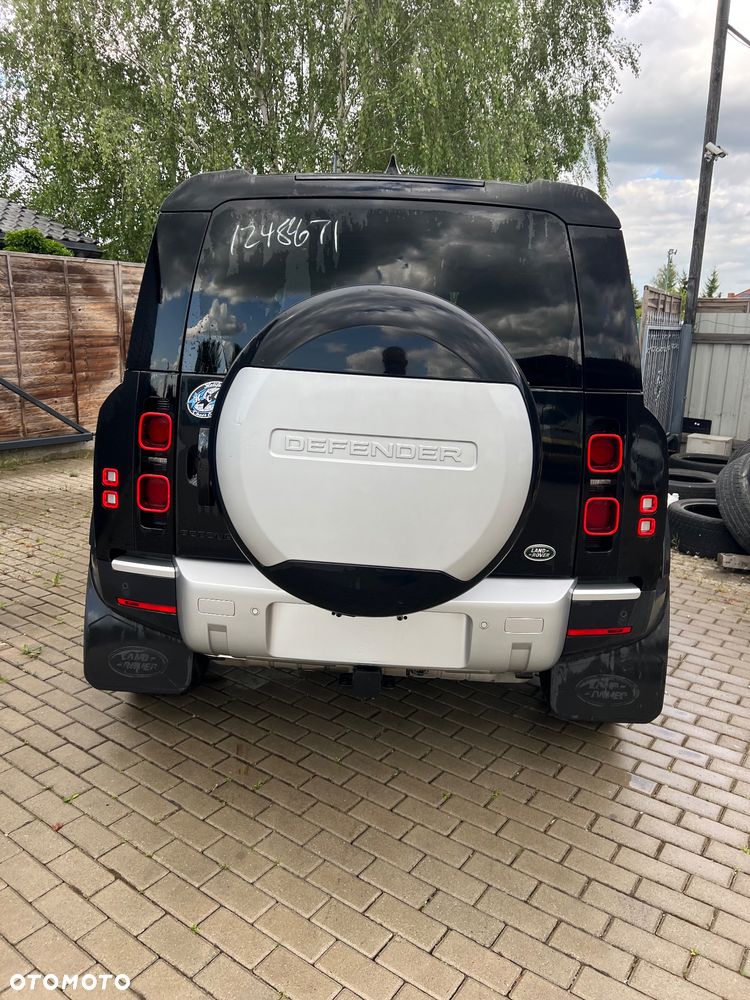 Land Rover Defender 110 P300 - 14