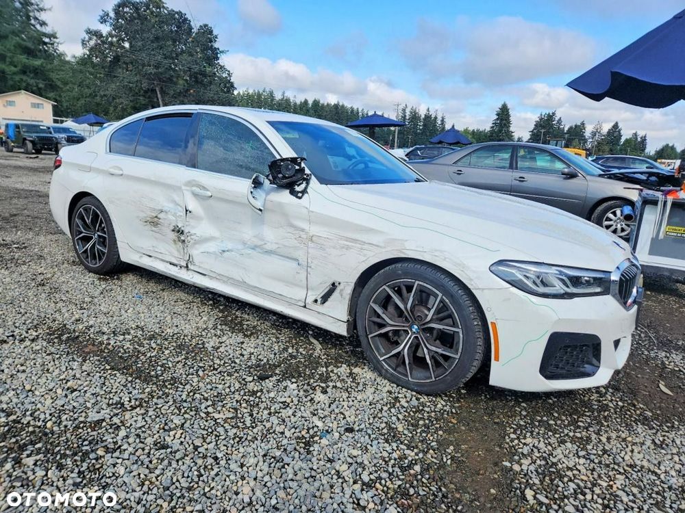 BMW Seria 5 530i xDrive M Sport sport - 3