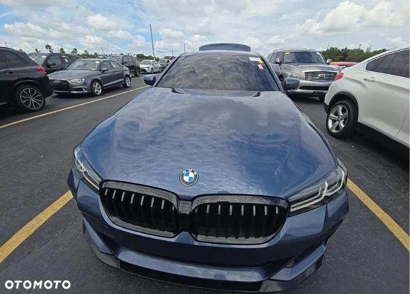 BMW Seria 5 540i xDrive M Sport Edition - 3
