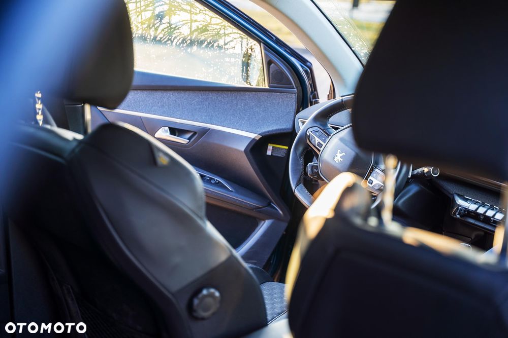 Peugeot 3008 - 17