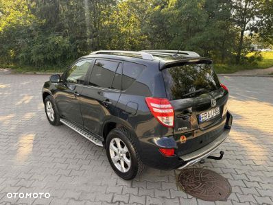 Toyota RAV4 ver-2-2-d--4d-4x4 - 13