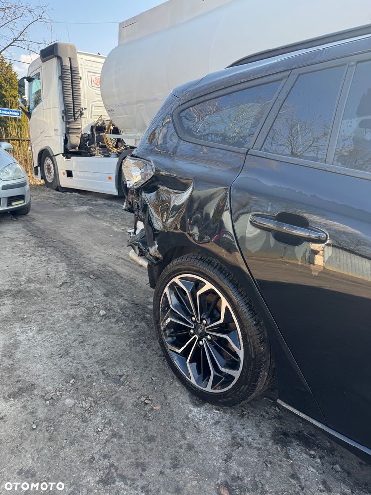 Ford Focus 1.0 EcoBoost ST-Line ASS PowerShift - 10