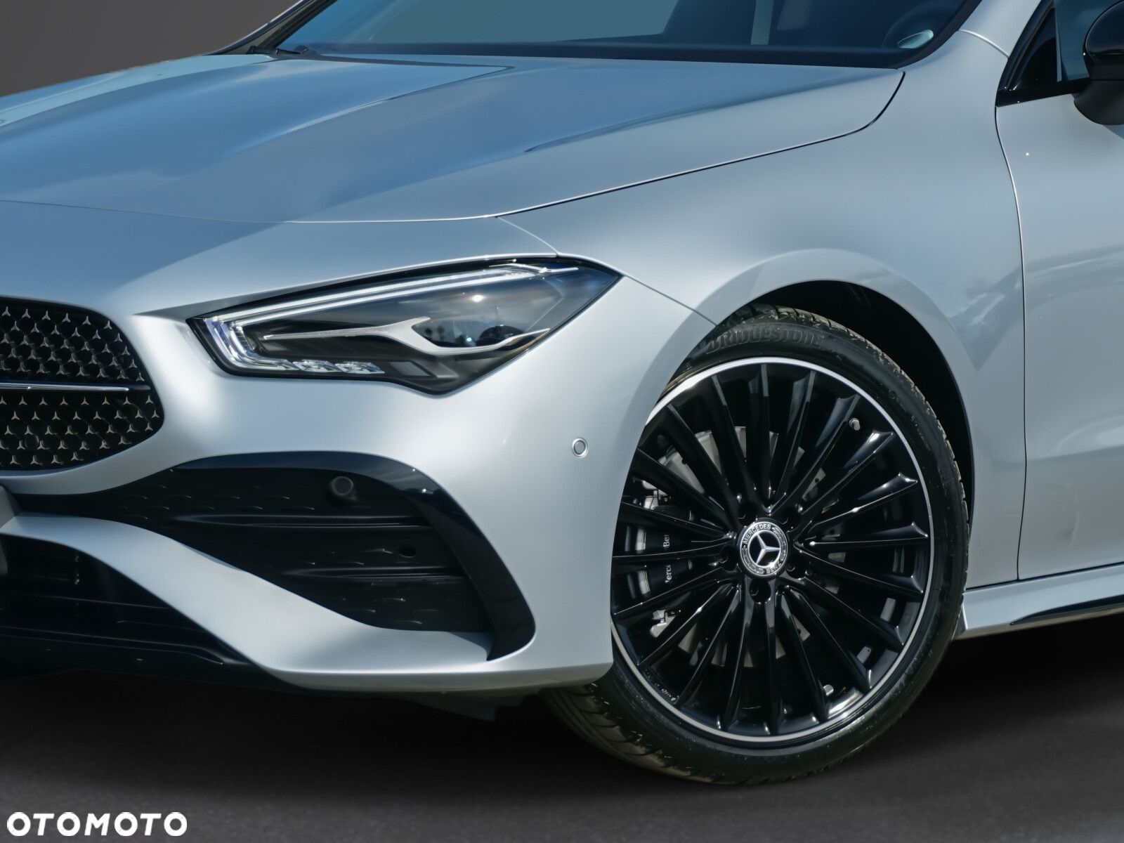 Mercedes-Benz CLA 200 AMG Line 7G-DCT - 13
