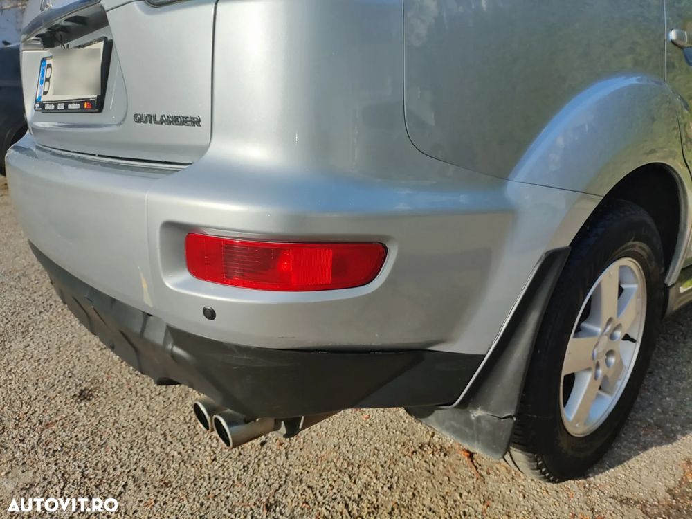 Mitsubishi Outlander 2.2 DI-D 4WD Intense A13 - 14