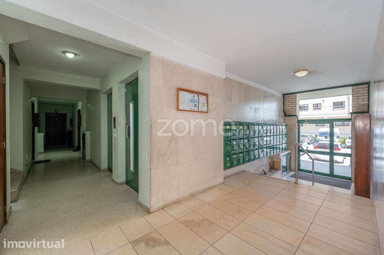 Apartamento T3 Recuado com Terraço em Águas Santas na Maia - Grande imagem: 4/39
