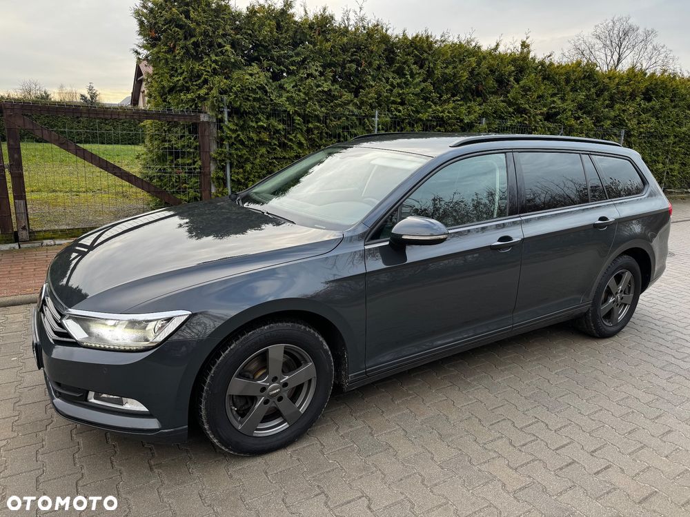 Volkswagen Passat 1.6 TDI (BlueMotion Technology) Comfortline - 3