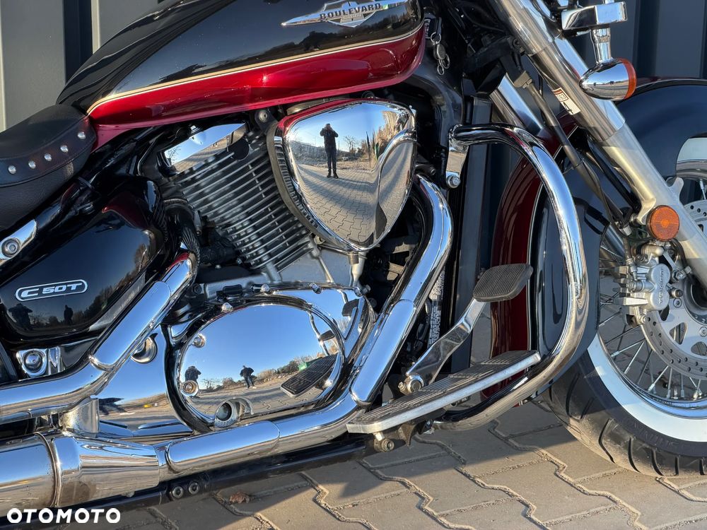 Suzuki Boulevard - 13