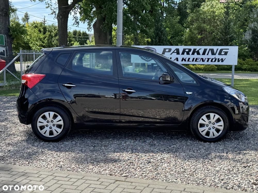Hyundai ix20 - 8