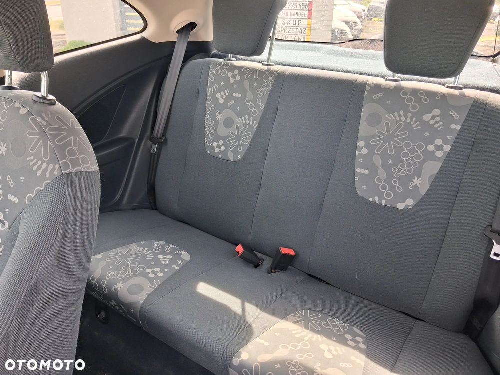 Ford KA 1.2 Ambiente - 12