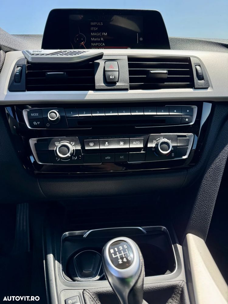 BMW Seria 3 318d Standard - 14