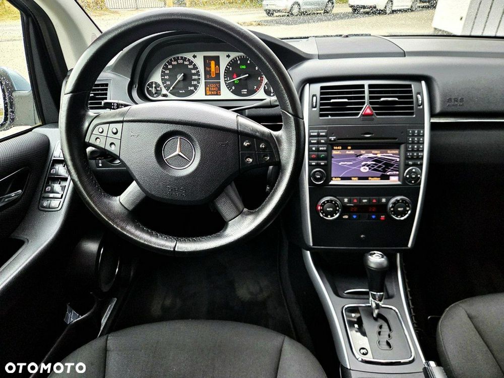 Mercedes-Benz Klasa B 180 BlueEFFICIENCY - 12