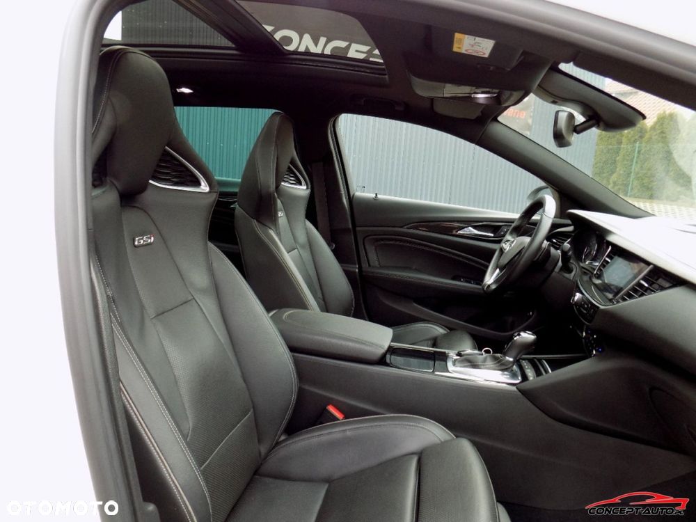 Opel Insignia - 37