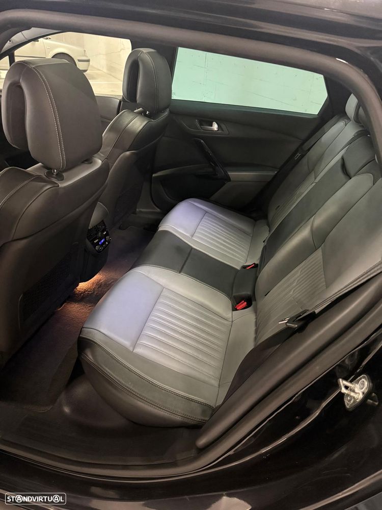 Peugeot 508 SW - 16