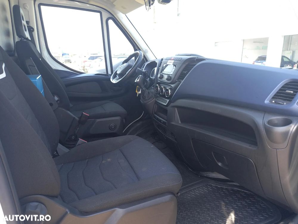 Iveco DAILY - 5